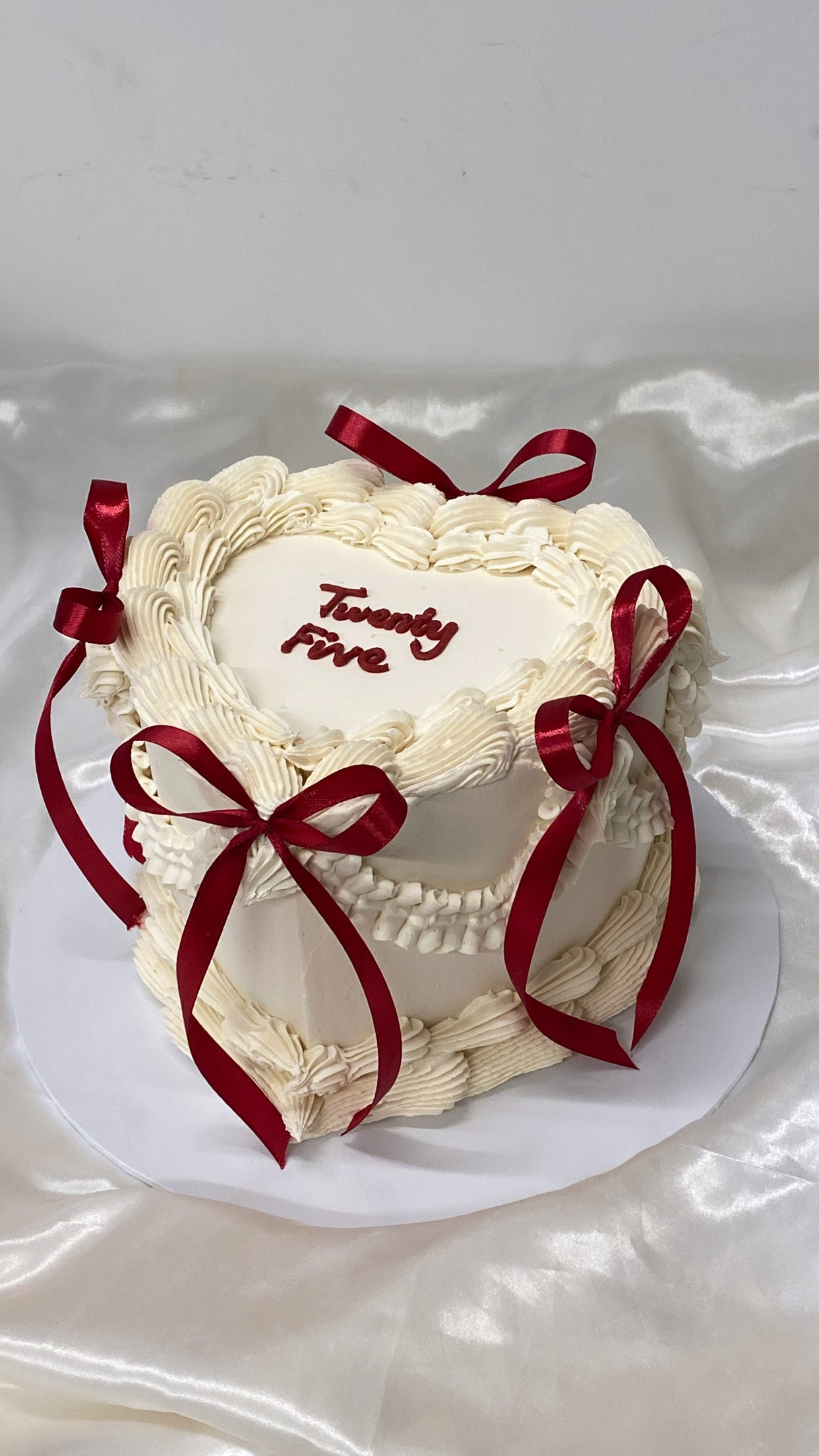 Vintage Coquette Heart Cake
