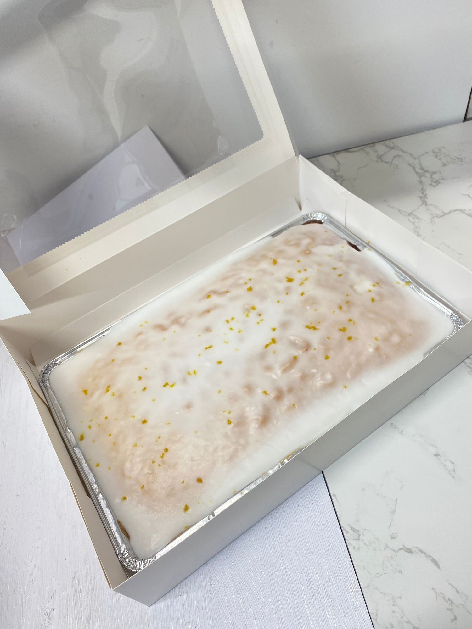 Lemon Drizzle Tray Cake