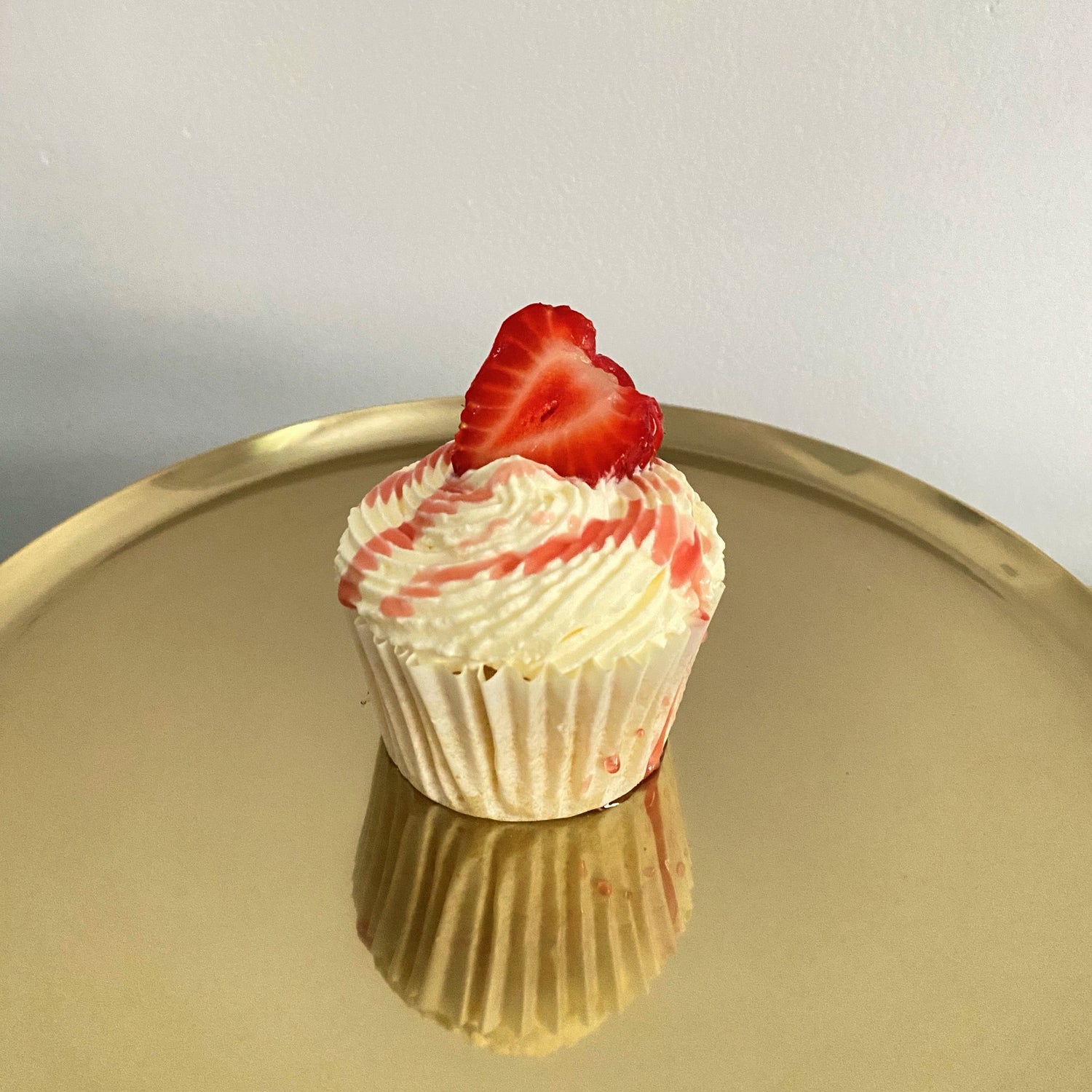 Classic Victoria Cupcakes